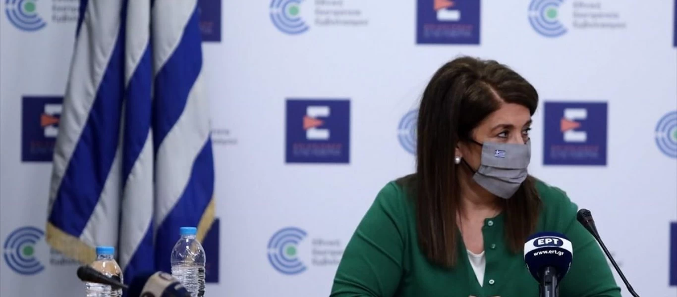 Β.Παπαευαγγέλου: «Η αλλαγή εμβολίου στη δεύτερη δόση έχει περισσότερες πιθανότητες για παρενέργειες»